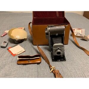 Vintage Polaroid Land Camera Model 95 1948 Gray Folding Bellows Camera Case